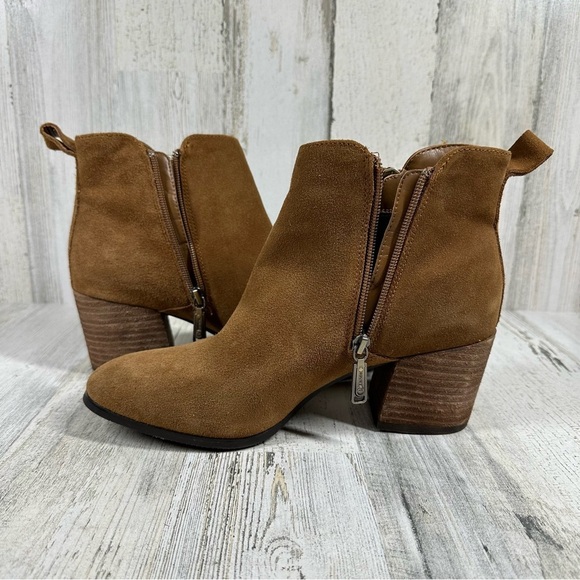 Blondo Women's Siena Boot Waterproof Block Heel Black Leather Zip Bootie #1288 - Picture 3 of 14